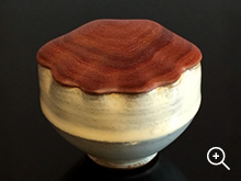 今古釉貝形茶器　利茶土ミルグリム 作 Konko-Yuu Kai-gata Chakai  Concord Glaze Shell-shaped Tea Container
