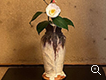 今古黒四方花入　利茶土ミルグリム 作 onko-Guro Yohou Hanaire Konko-Guro Four-sided Vase